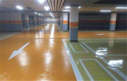 青島停車場(chǎng)地坪漆防靜電地坪漆的特點(diǎn)有哪些